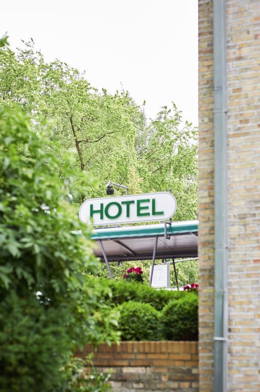 Hotel Am Muehlenteich ลูเบค ภายนอก รูปภาพ