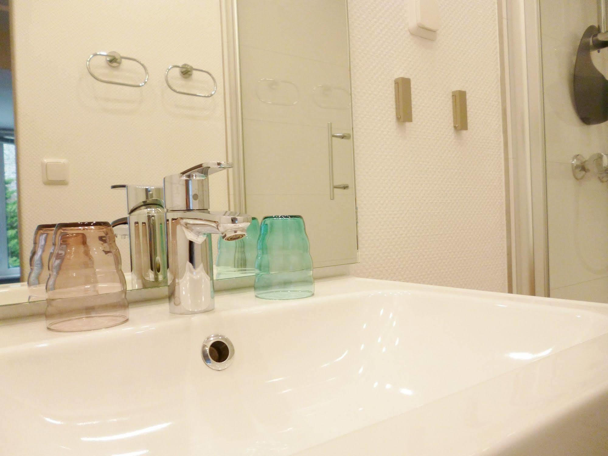 Hotel Am Muehlenteich ลูเบค ภายนอก รูปภาพ